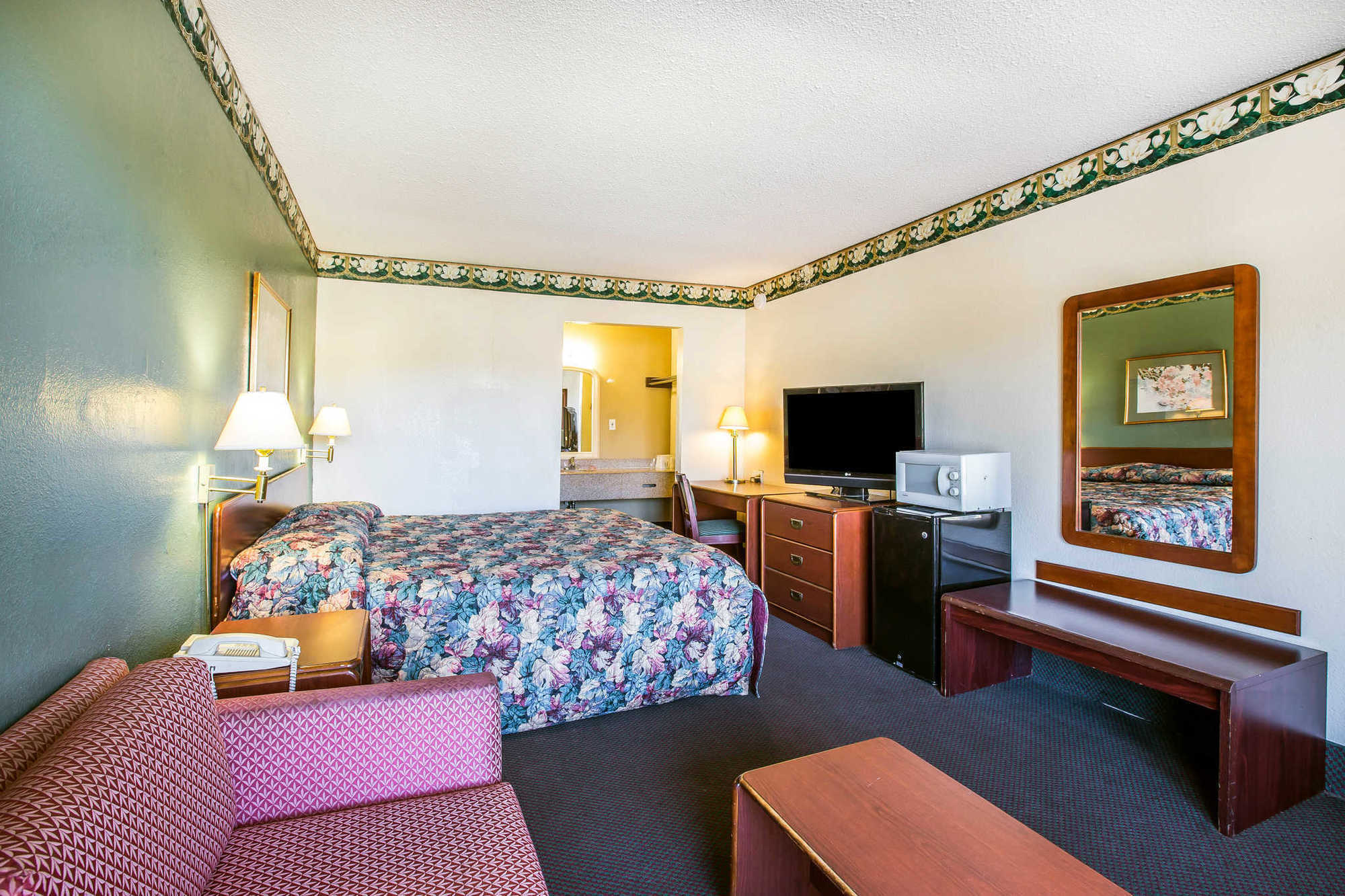 Relax Inn Милледжвилл Номер фото